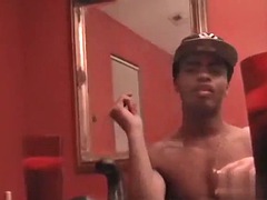 Noire, Sucer une bite, Noir ébène, Faciale, Poilue, Masturbation, Douche, Suçant