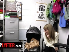 Sperma shot, Hondjeshouding, Hd, Kut duiken, Geschoren, Strippen, Taboe, Uniformpje