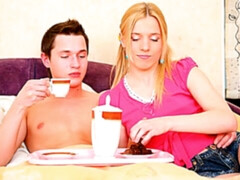 Спальня, Большая жопа, Большой член, Блондинки, Минет, Собачьи, Натуральные сиськи, Молоденькие