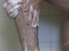 叔母, シャワー