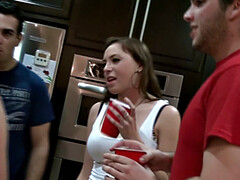 Blonde with a hot body gets a hot kitchen facial on Valentine's Day