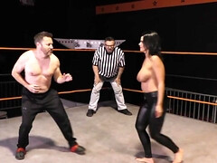 Kont, Kont, Grote kont, Gezichtzitten, Dominante vrouw, Fetisj, Slaaf, Worstelen