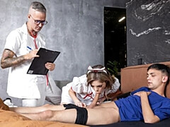 Grosser arsch, Grosser schwanz, Grosse titten, Blasen, Hundestellung, Reif, Milf