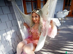 Nana, Chambre à dormir, Face assise, Lesbienne, Léchez, Lingerie, Orgasme, Jarretelles