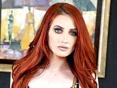 Blasen, Hundestellung, Lingerie, Masturbation, Milf, Rotschopf, Rasiert, Entkleiden