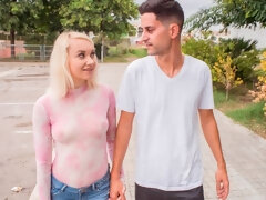 Blondine, Blasen, Handjob, Küssen, Rasiert, Jungendliche (18+), Titten
