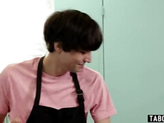 In den arsch, Arsch, Grosse titten, Familie, Lecken, Milf, Stiefmutter, Strümpfe