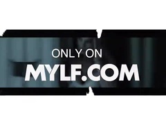 Grosser arsch, Bikini, Blasen, Braunhaarige, Spermaladung, Hundestellung, Gruppe, Jungendliche (18+)