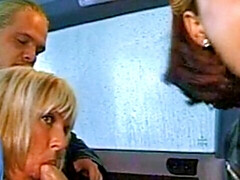 Enthousiasteling, Pijpbeurt, Brits, Sperma shot, Moeder die ik wil neuken, Openbaar, Ouderwets, Oud