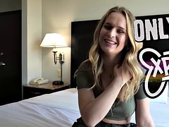 Watch this insanely hot blonde teen shove a big cock down her throat