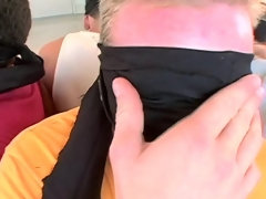 Zwart, Pijpbeurt, Bruinharig, Sperma shot, Handbeurt, Hardcore, Latijnse vrouw, Orgie