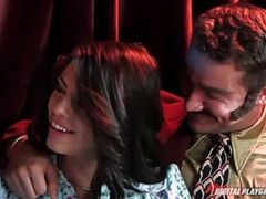 Grosse titten, Schwanz, Fingern, Milf, Muschi, Kurzes haar, Tätowierung, Titten