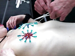 ブロンド, フェティッシュ, 自然山雀, 針, 小柄, 剃毛, オッパイの, おもちゃ