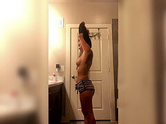 Большая жопа, Милф, Мамочка, Шпионские видео, Мачеха, Подглядывание