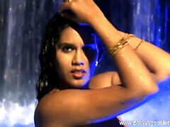 Morena, Hd, Madres para coger, Mamá, Desnudo, Natural, Desnudo, Desnudarse