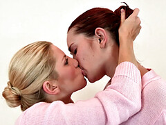 アナル, 指いじり, 挿入, キス, なめる, オナニー, オマンコ, 三人