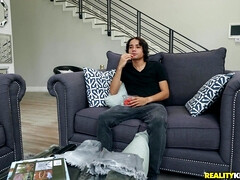 Любители, Спальня, Черные, Минет, Собачьи, Мастурбация, Короткая стрижка, Тату