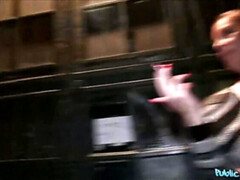 Enthousiasteling, Pijpbeurt, Sperma shot, Hondjeshouding, Handbeurt, Gezichtspunt, Openbaar, Slikken