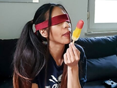 Asiatisch, Blasen, Braunhaarige, Fetisch, Handjob, Pov, Dürr, Jungendliche (18+)