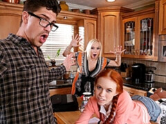 Verga grande, Mamada, Muñeca, Pequeña, Pelirrojo, Flaco, Adolescente, Tetas