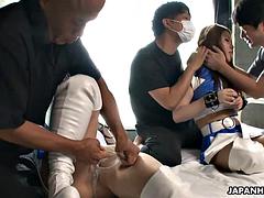 アジア人, デカパイ, フェラチオ, ボンデージ, 中出し, イく瞬間, グループ, 剃毛