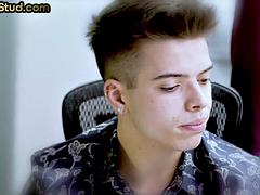 Пальцем, Геи, Секс без цензуры, Мускулы, В офисе, На природе, Порка