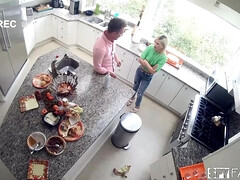 Жопа, Красотки, Большой член, Минет, Секс без цензуры, На кухне, Натуральные сиськи, Сиськи