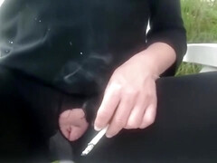 Amateur, Alemán, Hd, Masturbación, Pantaletas, Orinar, Público, Fumando