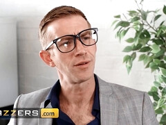 Britisch, Vollbusig, Sperma im mund, Hundestellung, Riesenschwanz, Muschi, Rotschopf, Ablutschen