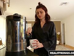 エロ熟女, 女 人男 人, なめる, 淫乱熟女, オマンコ, 現実, ティーン, 三人