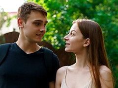 Hundestellung, Fingern, Handjob, Küssen, Lecken, Muschi, Tätowierung, Titten