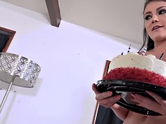 Teen hotel maid and chubby brunette make a birthday surprise