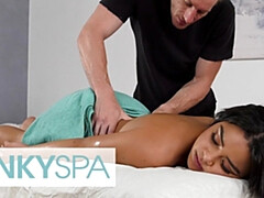 Большой член, Большие сиськи, Минет, Брюнетки, Семяизвержение, Хд, Массаж, Киски