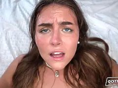 Blasen, Braunhaarige, Besamung, Mutti, Nackt, Pov, Schreiend, Titten