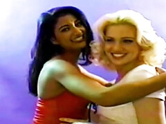 18 летние, Большой член, Большие сиськи, Минет, Сперма на лице, Две девушки, Тощие, Молоденькие