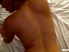 Rubia, Garganta profunda, Corridas faciales, Tacones, Pov, Ducha, Adolescente, Tetas
