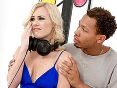 Gros cul, Grosse bite, Gros seins, Sucer une bite, En levrette, Mère que j'aimerais baiser