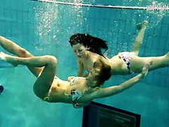 18 jahre, Fetisch, Hd, Lesbisch, Pool, Russisch, Dusche, Unter wasser
