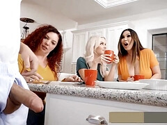 Kont, Lieveling, Grote lul, Pijpbeurt, Sperma shot, Moeder die ik wil neuken, Moeder, Tieten likken