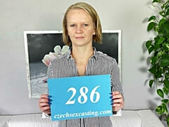 Amateur, Verga grande, Rubia, Mamada, Checa, Pajear, Tetas naturales, Cabello corto