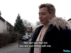 Cul, Nana, Chambre à dormir, Sucer une bite, Argent, Public, Branlette espagnole, Nénés