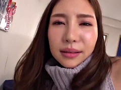 English subtitled Neighbors who love the posture of the practicing woman is a busty older sister