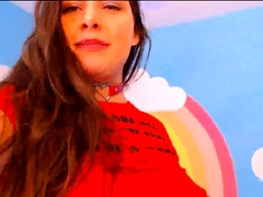 Enchanting Chubby Brunette Playmate Webcam Show