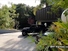 Grosse titten, Vollbusig, Hardcore, Natürlichen titten, Realität, Abendanzug, Jungendliche (18+), Titten