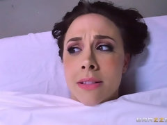 Gros seins, Brunette brune, Faciale, Le plan cul à quatre, Massage, Huilée, Réalité, Rousse roux