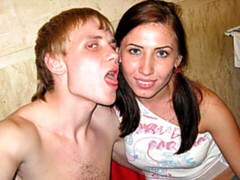 Amateur, Cul, Talons, Cuisine, Seins naturels, Pigtail, Maigrichonne, Adolescente