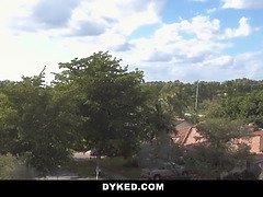 Bruinharig, Seksspeelgoed, Vingeren, Hd, Lesbisch, Likken, Kut duiken, Voorbinddildo