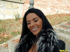 Amateur, Mamada, Estilo perrito, Corridas faciales, Lamidas, Madres para coger, Desnudo, Perforación