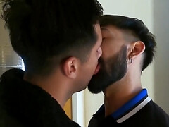 18 ans, Grosse bite, Sucer une bite, Couple, Homosexuelle, Hd, Muscle, Adolescente