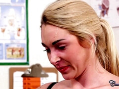 Arsch, Grosse titten, Blasen, Spermaladung, Aufs gesicht abspritzen, Spassig, Milf, Pov